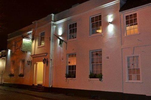 Antrobus Hotel 3*