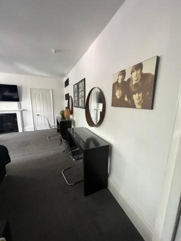 Hotel Antrobus 3*